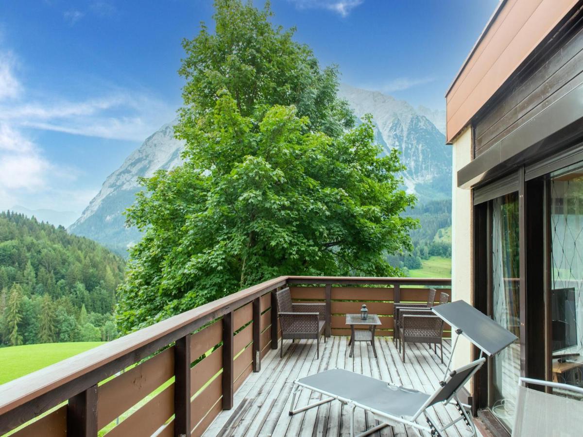 Apartment In Tauplitz With Sauna And Pool ภายนอก รูปภาพ